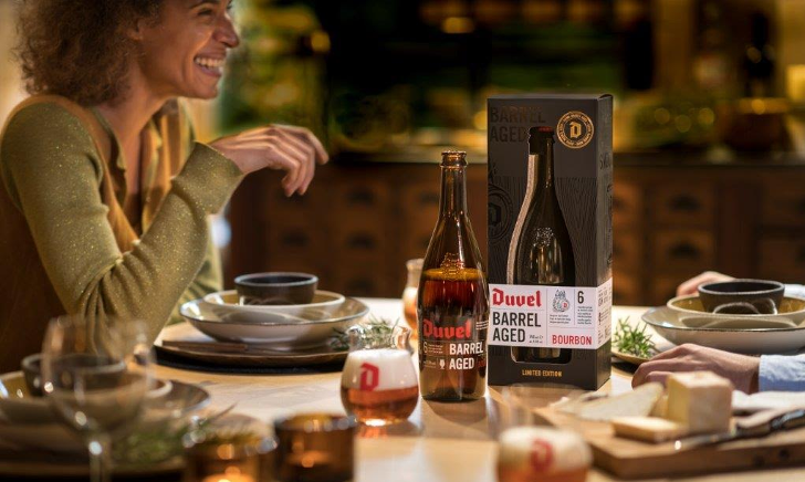 De productie van het nieuwe Duvel Barrel Aged bierglas